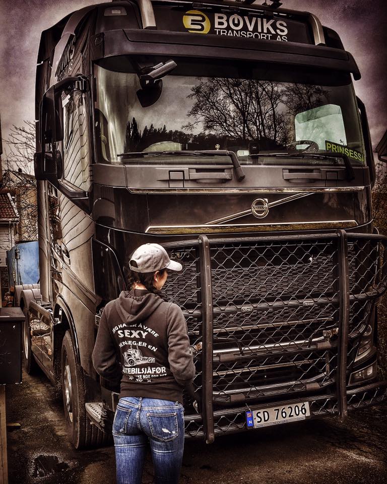 «…men jeg er en lastebilsjåfør og kan ikke noe for det» Foto: Volvo Trucks/ Privat