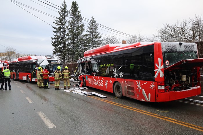 Ulykken i Fredrikstad hvor en bussjåfør mistet livet og en annen ble kritisk skadet. Foto: Statens havarikommisjon